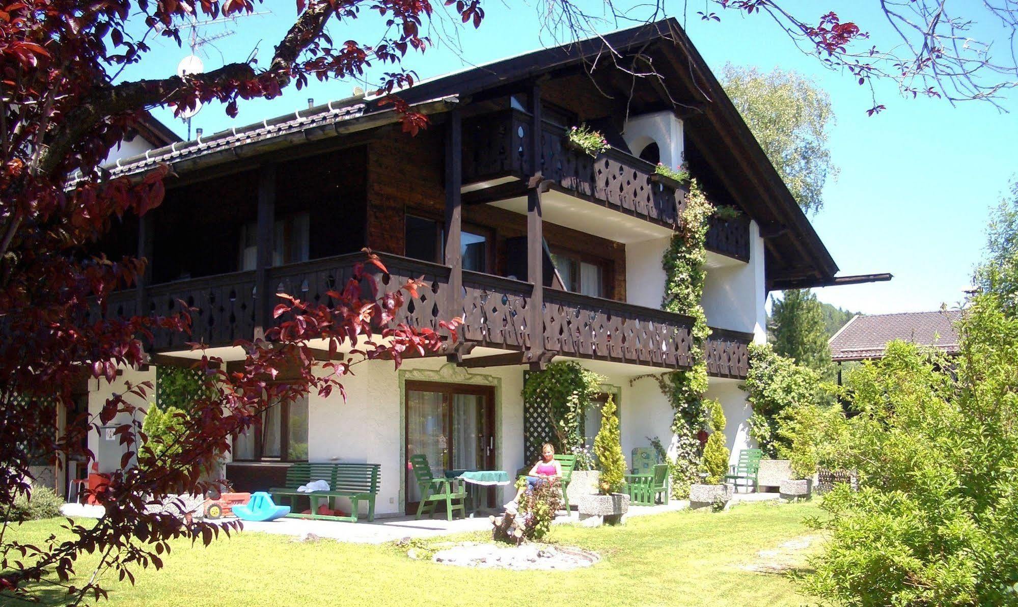 Hotel Bichlerhof Mittenwald Exterior foto